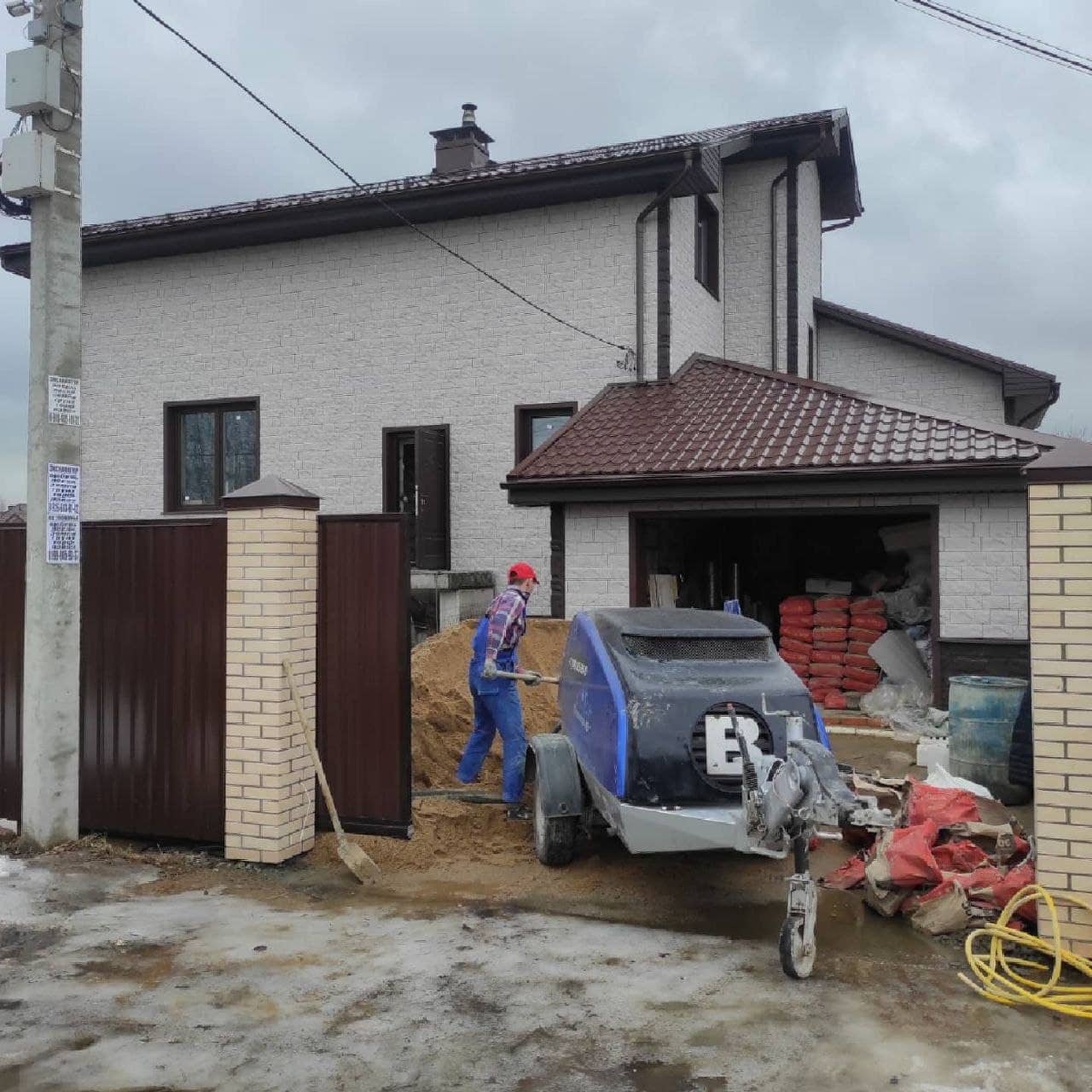 полусухая стяжка в квартире