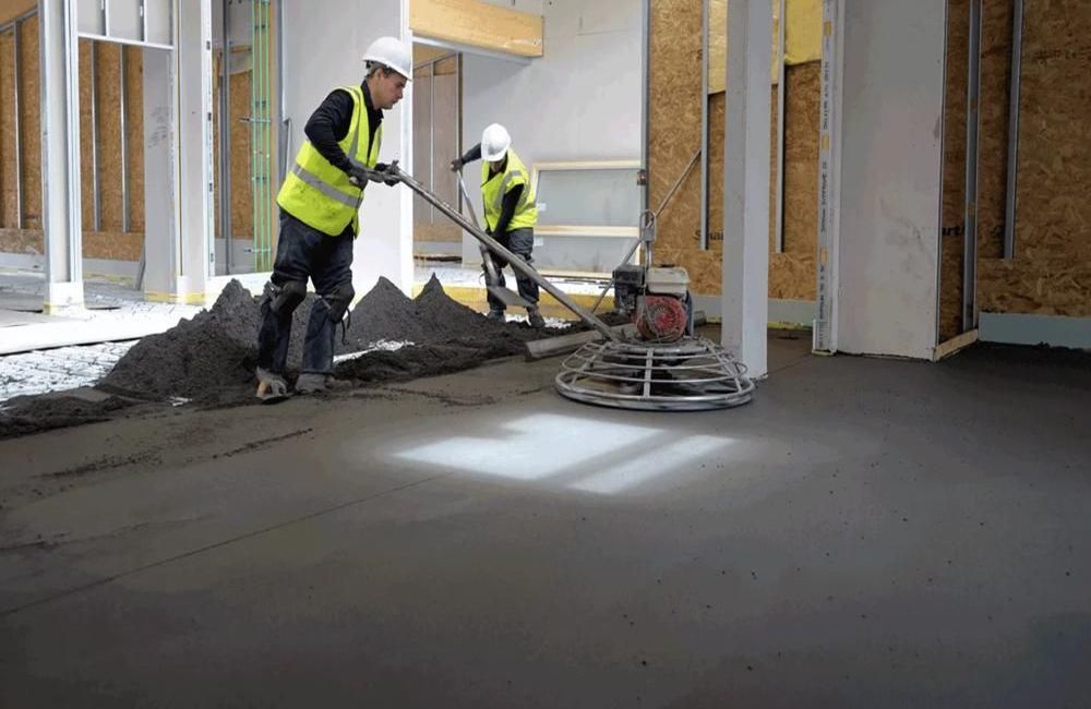 Как выполняется стяжка полусухим способом? механизированная стяжка с материалом цена
