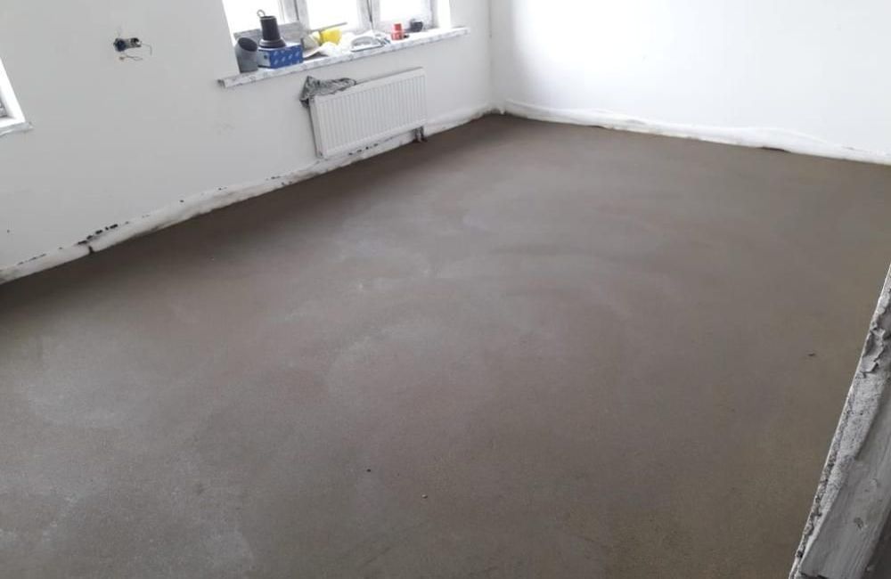 teplyy-pol-v-polusukhoy-styazhke