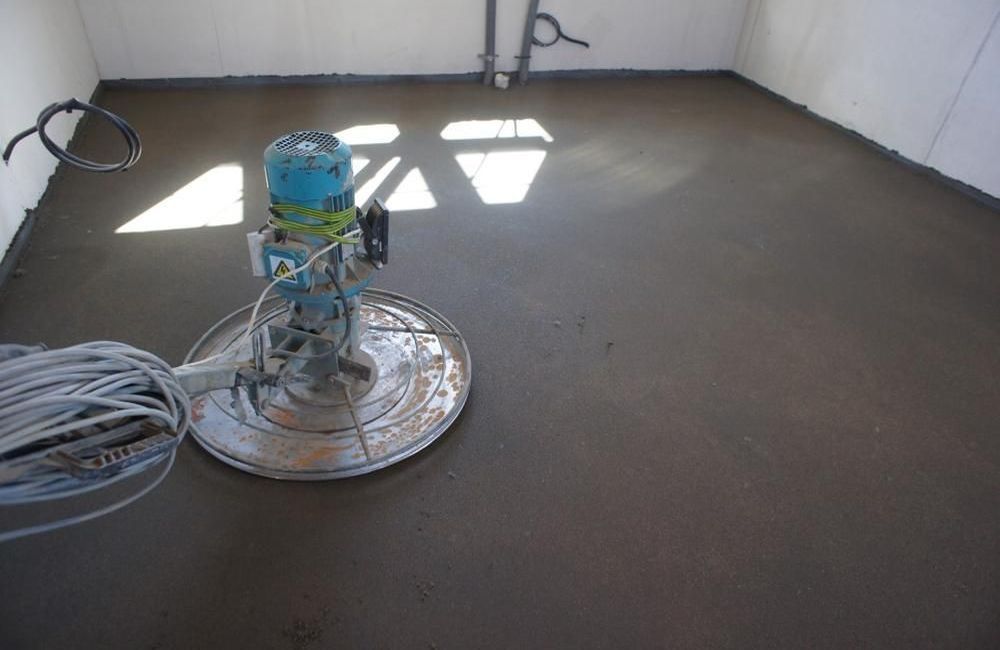 автоматизированная полусухая стяжка пола