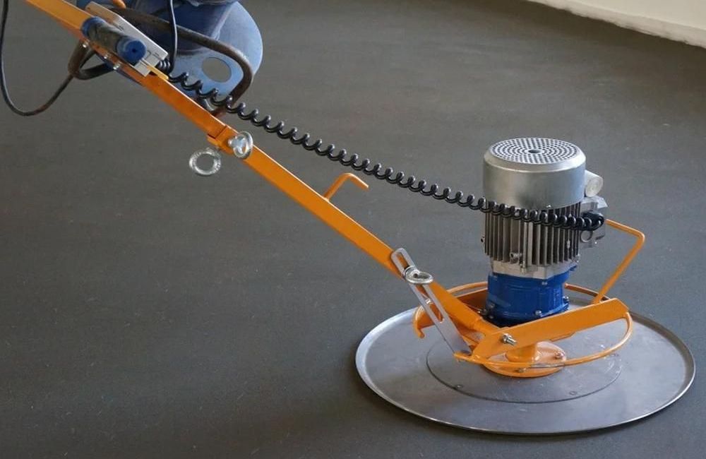 механизированная стяжка на пол в квартире