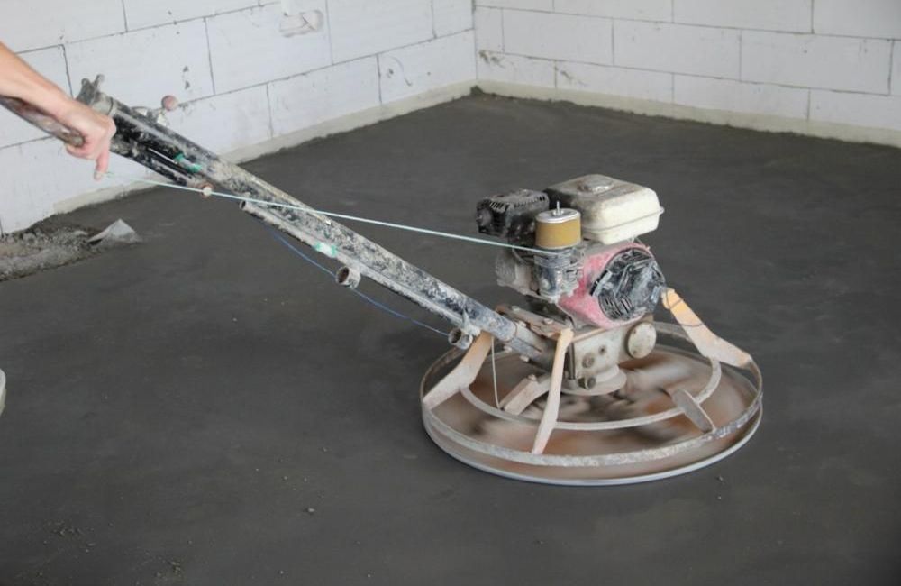 механизированная стяжка пола в частном доме