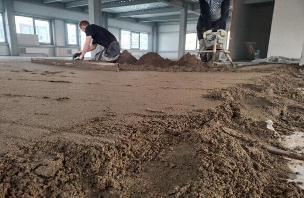 механизированная стяжка сделать