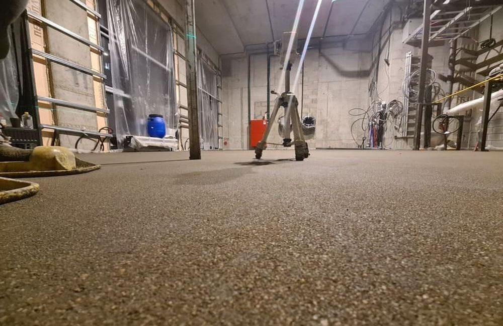 полусухая стяжка механизированным способом