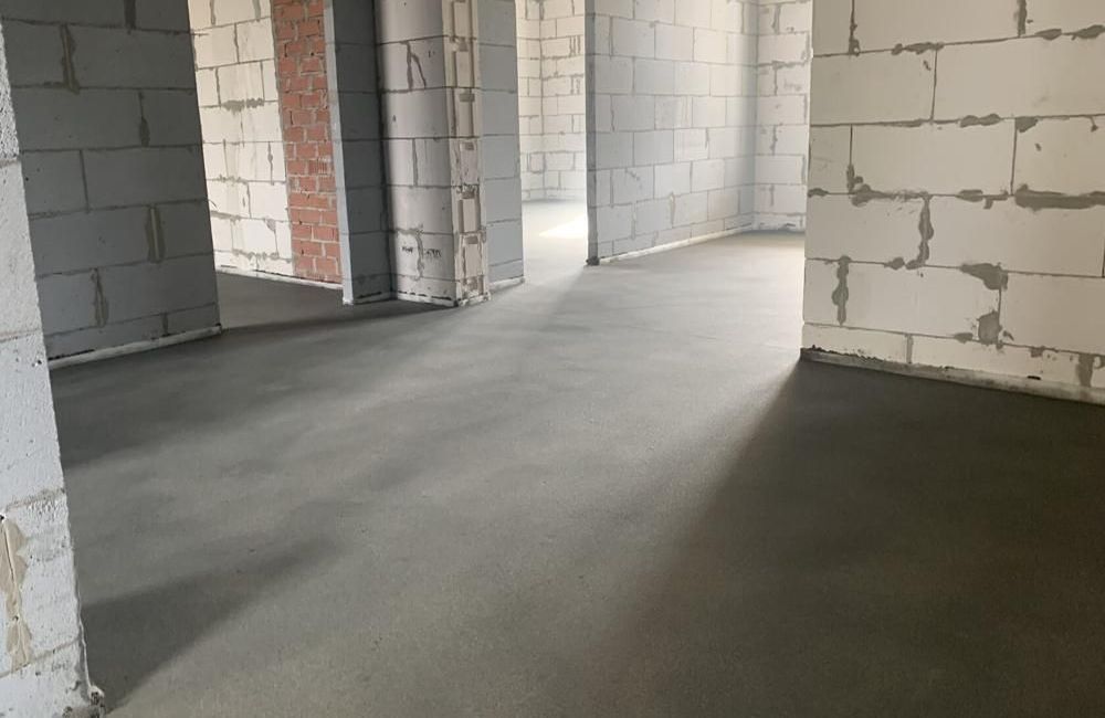 полусухая стяжка пола механизированным способом цена