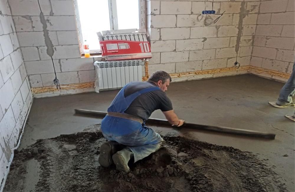 сколько стоит сделать стяжку пола
