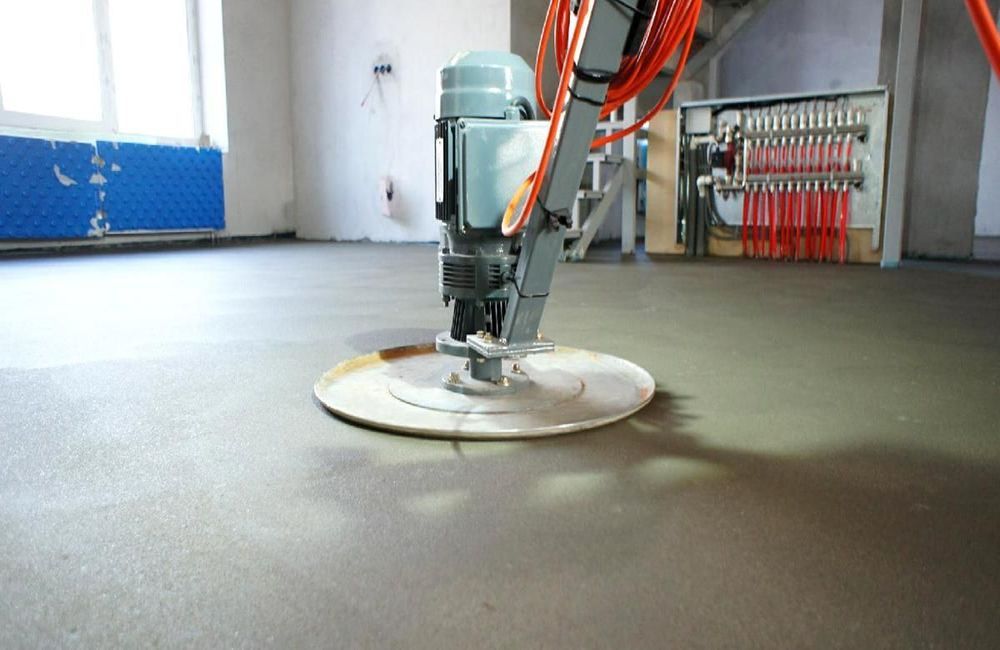 стоимость полусухой стяжки пола за квадратный метр