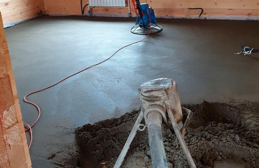 стяжка полусухая механическая