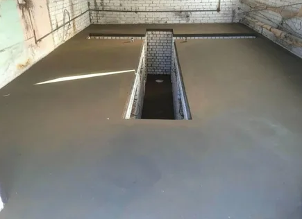 полусухая стяжка в гараже