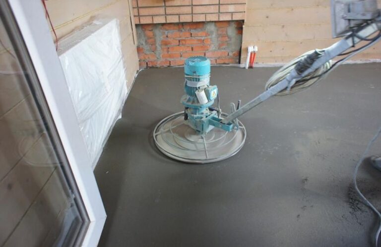 механическая полусухая стяжка