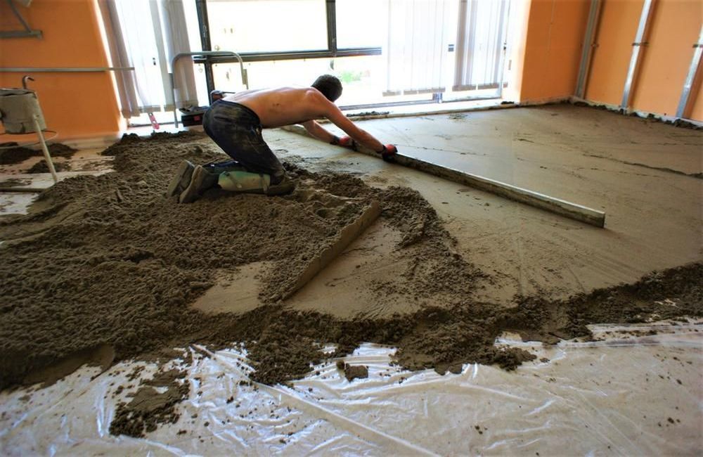 полусухая стяжка в квартире за день
