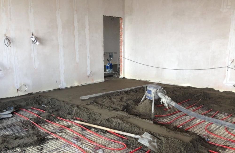 полусухая стяжка в новостройке