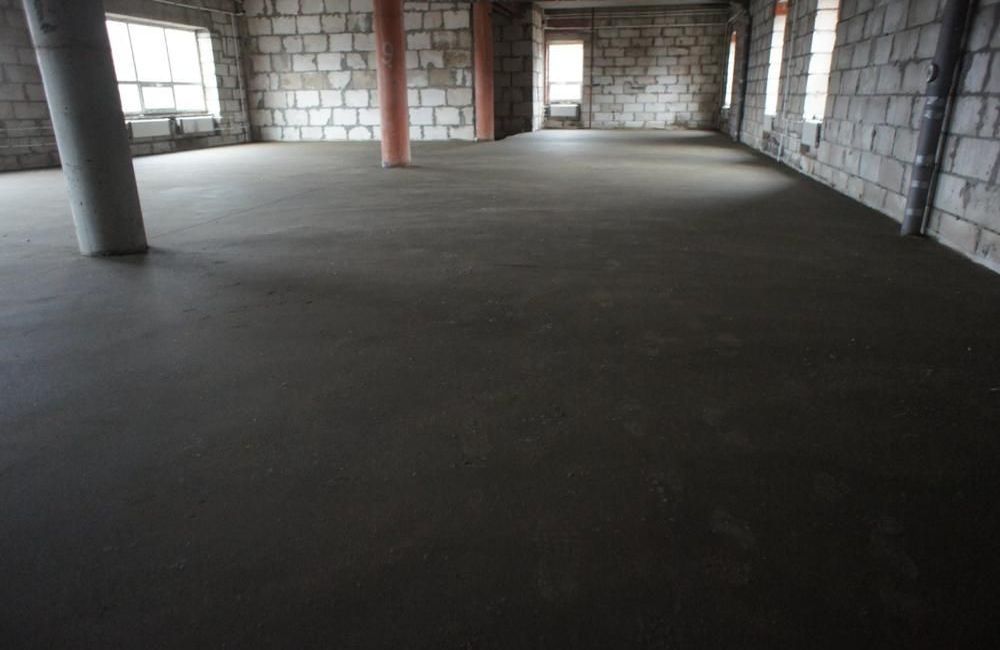 полусухая стяжка на стоянке