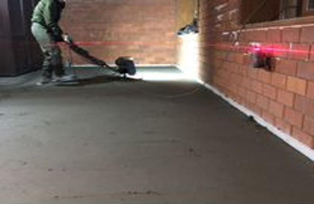 полусухая стяжка пола в частном