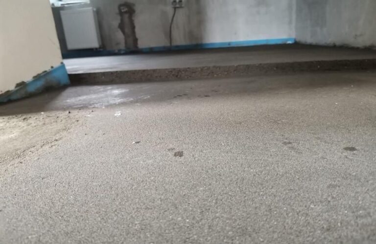 полусухая стяжка пола материалами работой