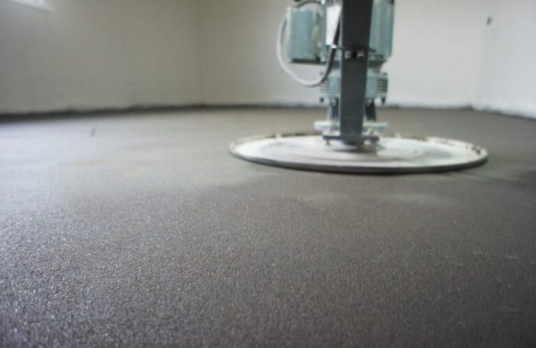 полусухая стяжка полусухим способом