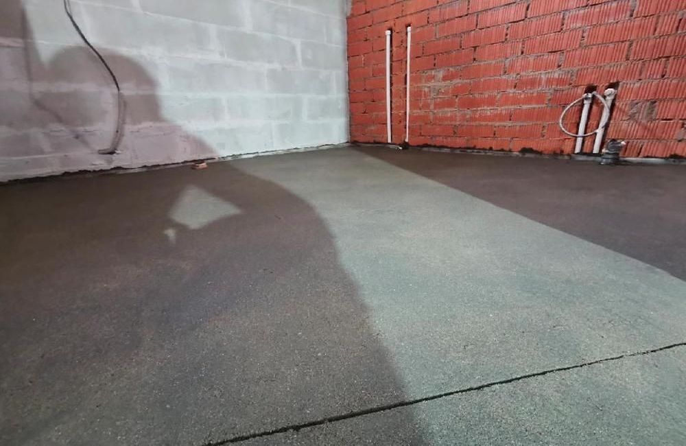 полусухая цементно песчаная стяжка пола