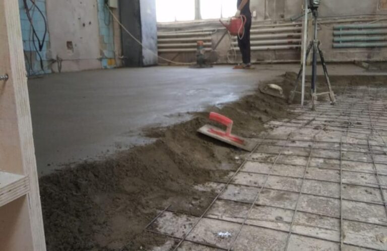 сделать полусухую стяжку пола