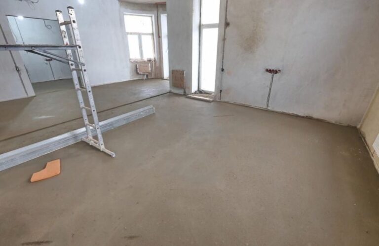 стяжка полусухой технологией